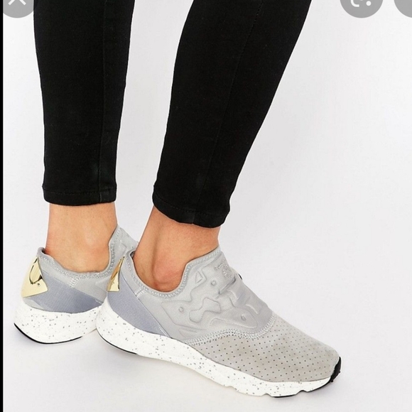 Reebok Classic Furylite Slip On sneakers - Picture 10 of 10